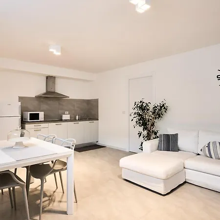 בית נופש Corallo House *